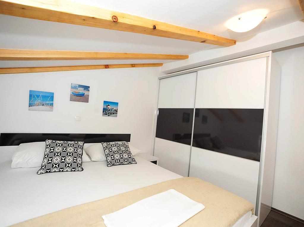 Apartments Klelija 자다르 객실 사진