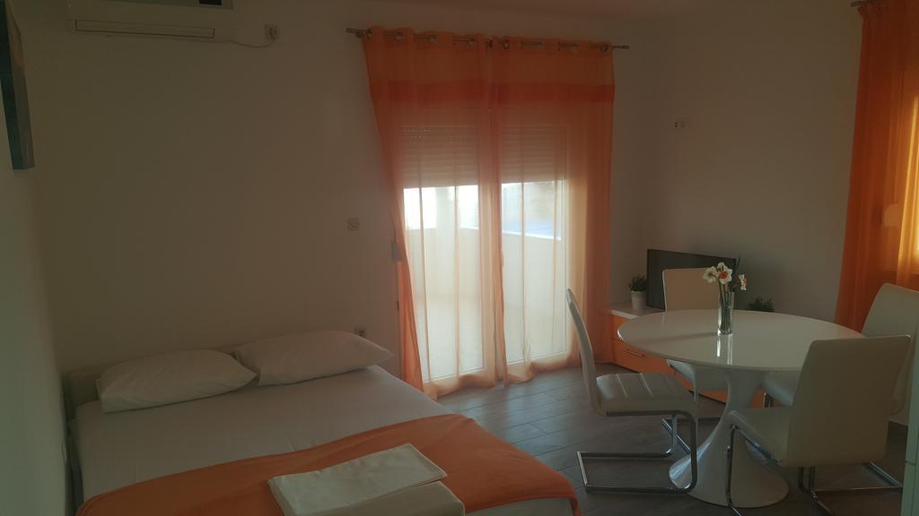 Apartments Klelija 자다르 객실 사진